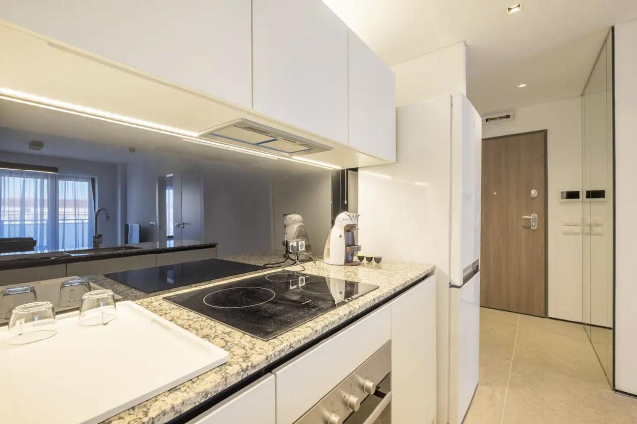 City Apartments - Mall Of Sofia & Metro Station מראה חיצוני תמונה